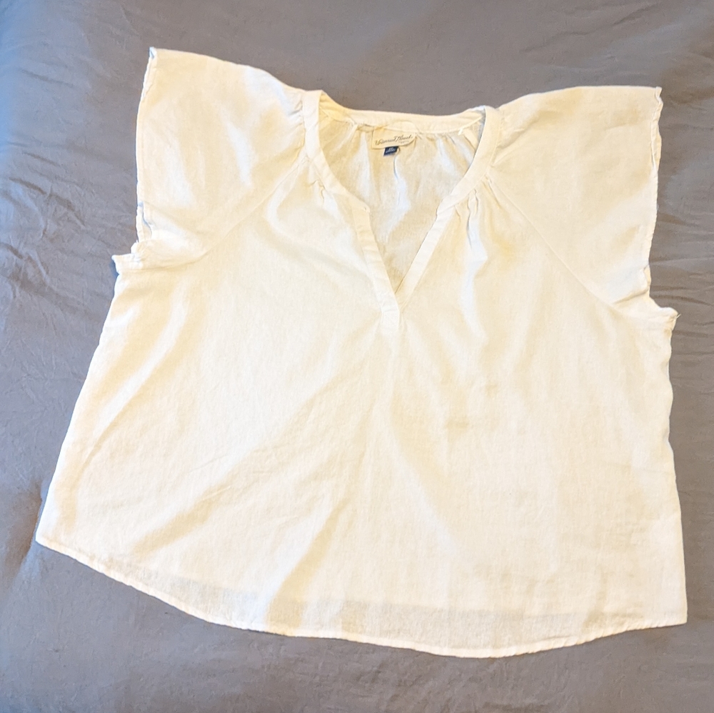 Universal Thread XXL linen short sleeve top in off white